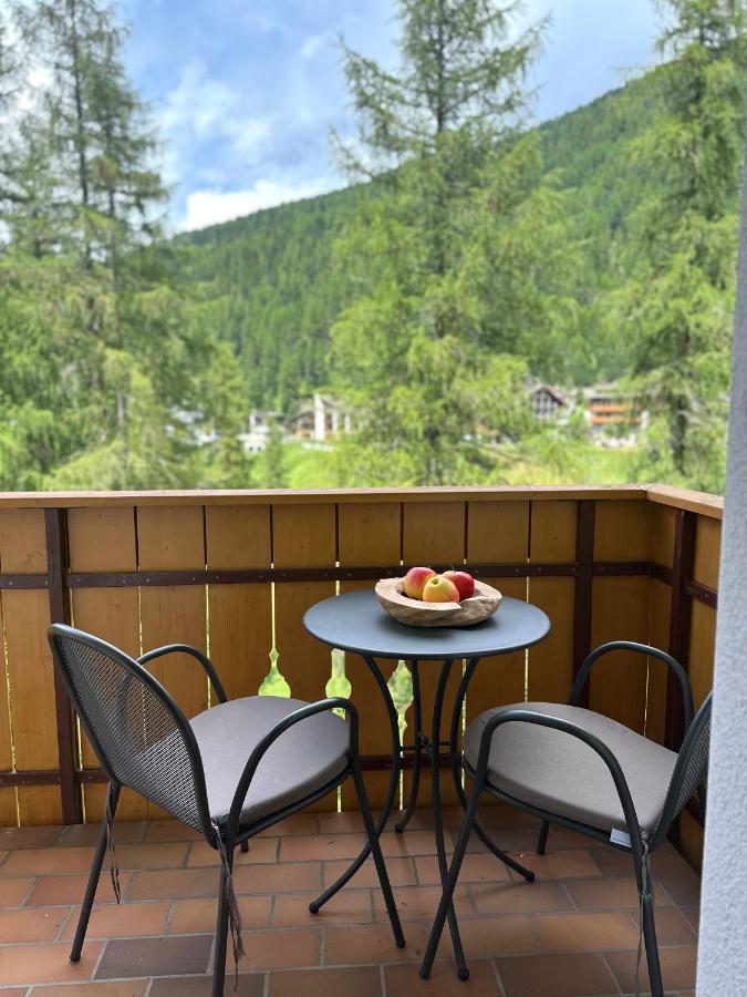 Residence Aster Солда Екстериор снимка