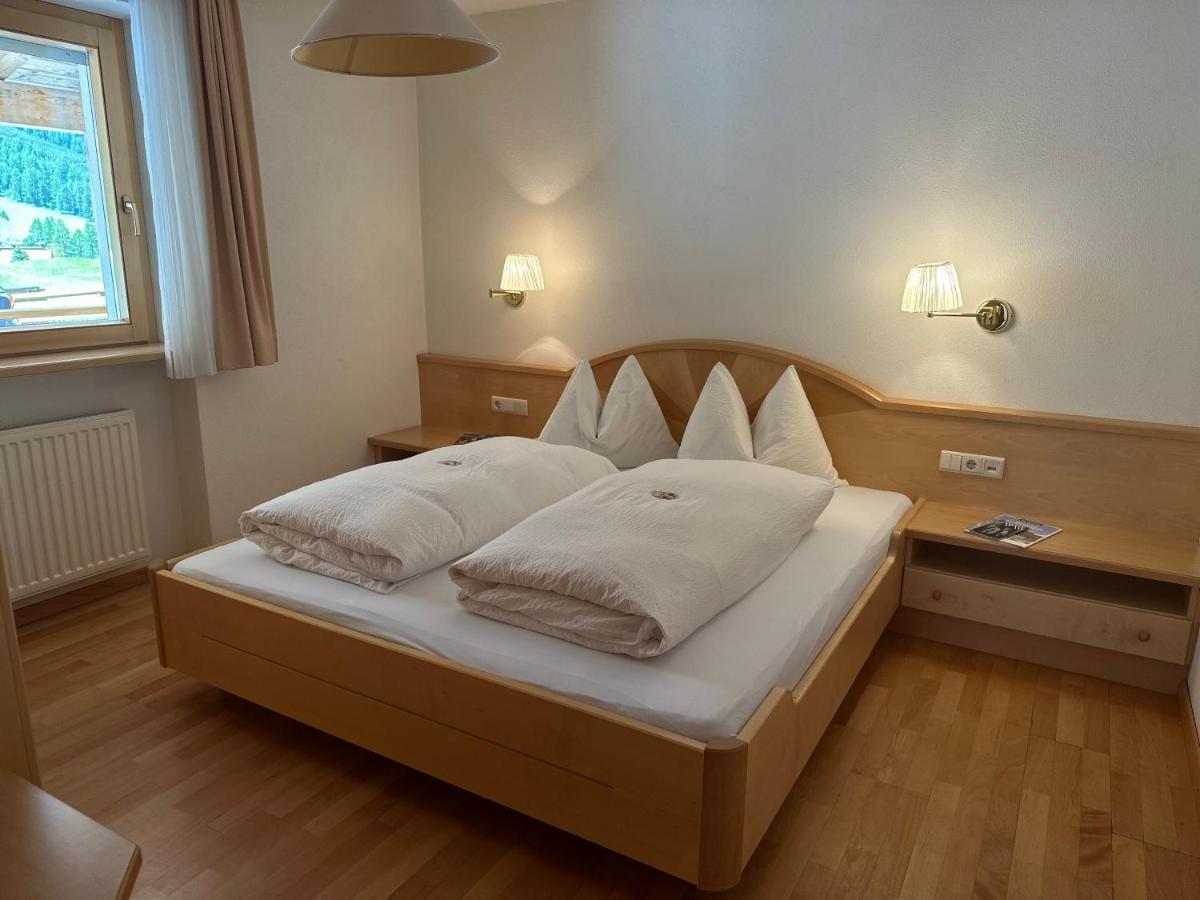 Residence Aster Солда Екстериор снимка
