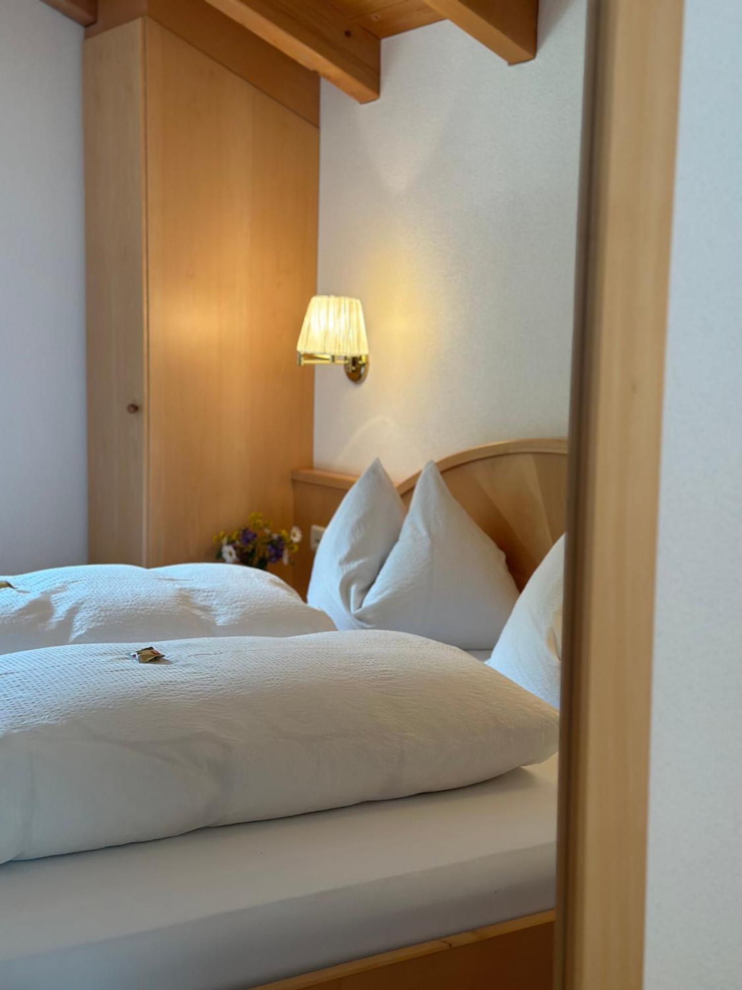 Residence Aster Солда Екстериор снимка